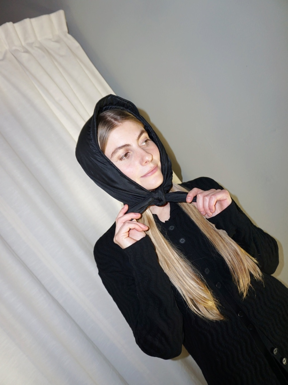 Rus Nori Headscarf in Ink - black padded kerchief style hat